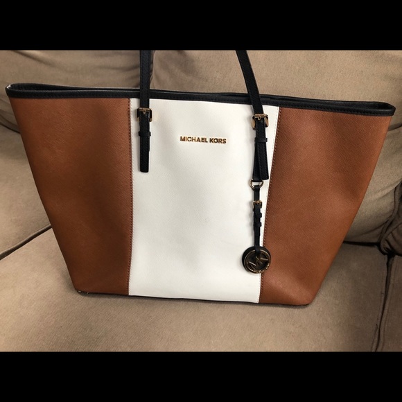 Michael Kors Tote Bag - Picture 2 of 6